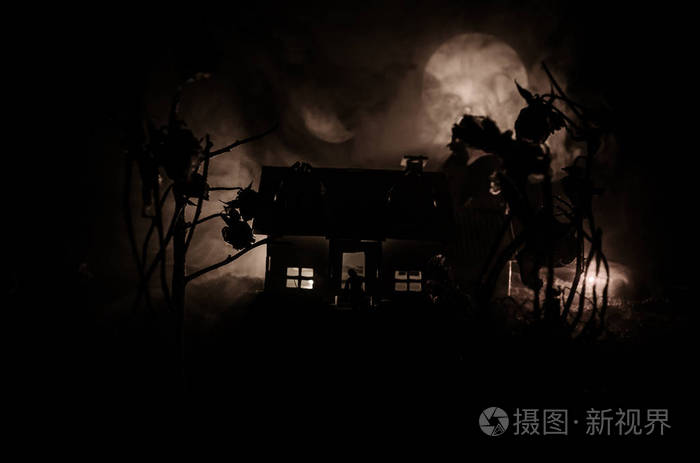 中国闹鬼屋子_闹鬼的屋视频_中国闹鬼房子