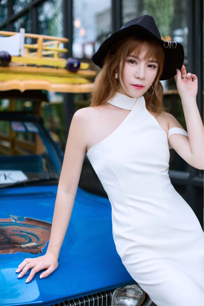 美女奶子鲍鱼_美女的奶子_美女奶子与bi