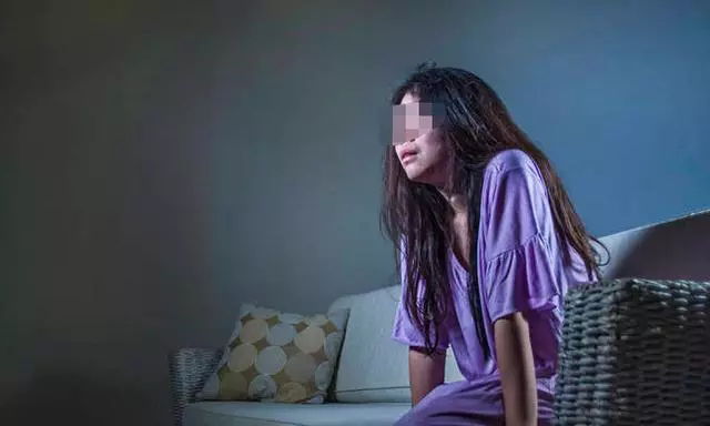 浴室自杀20天_浴室女生自杀20天_少女在浴室自杀20天