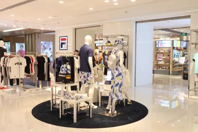 到店实拍全新日产楼兰25旗舰_五喜旗舰店_旗舰1号店
