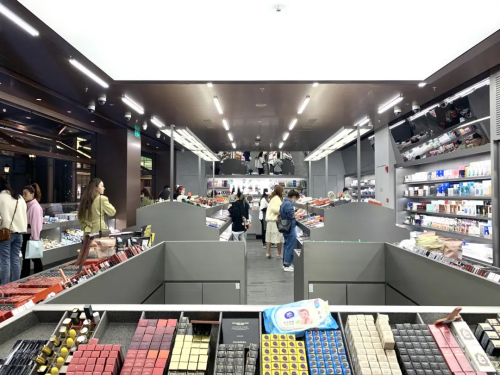 五喜旗舰店_到店实拍全新日产楼兰25旗舰_旗舰1号店