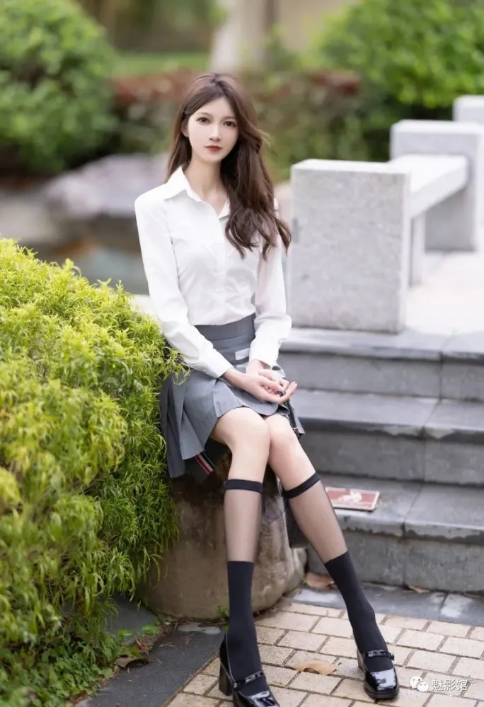 长腿 美女 女神_长腿女神美女教师校董_长腿女神美女图片