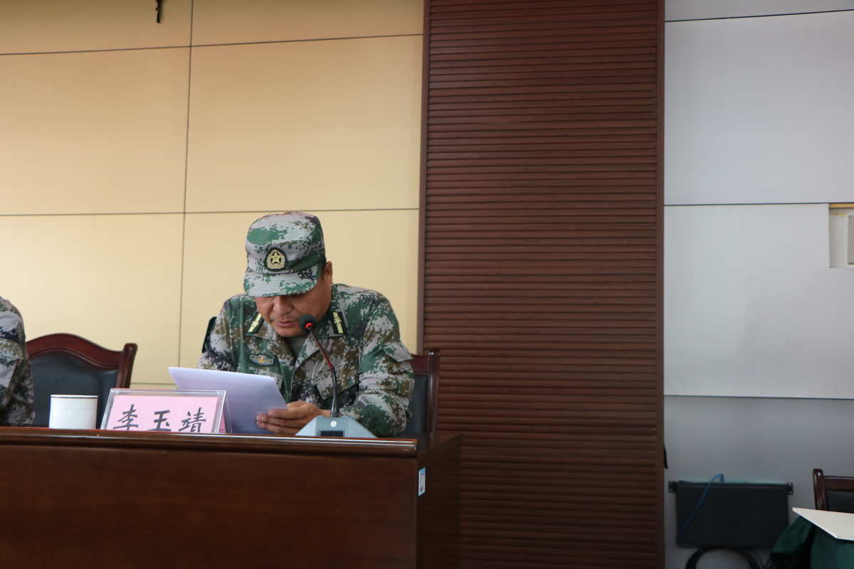 明日方舟资深干员词条一览_明日方舟资深干员tag搭配_明日方舟资深干员tag最新