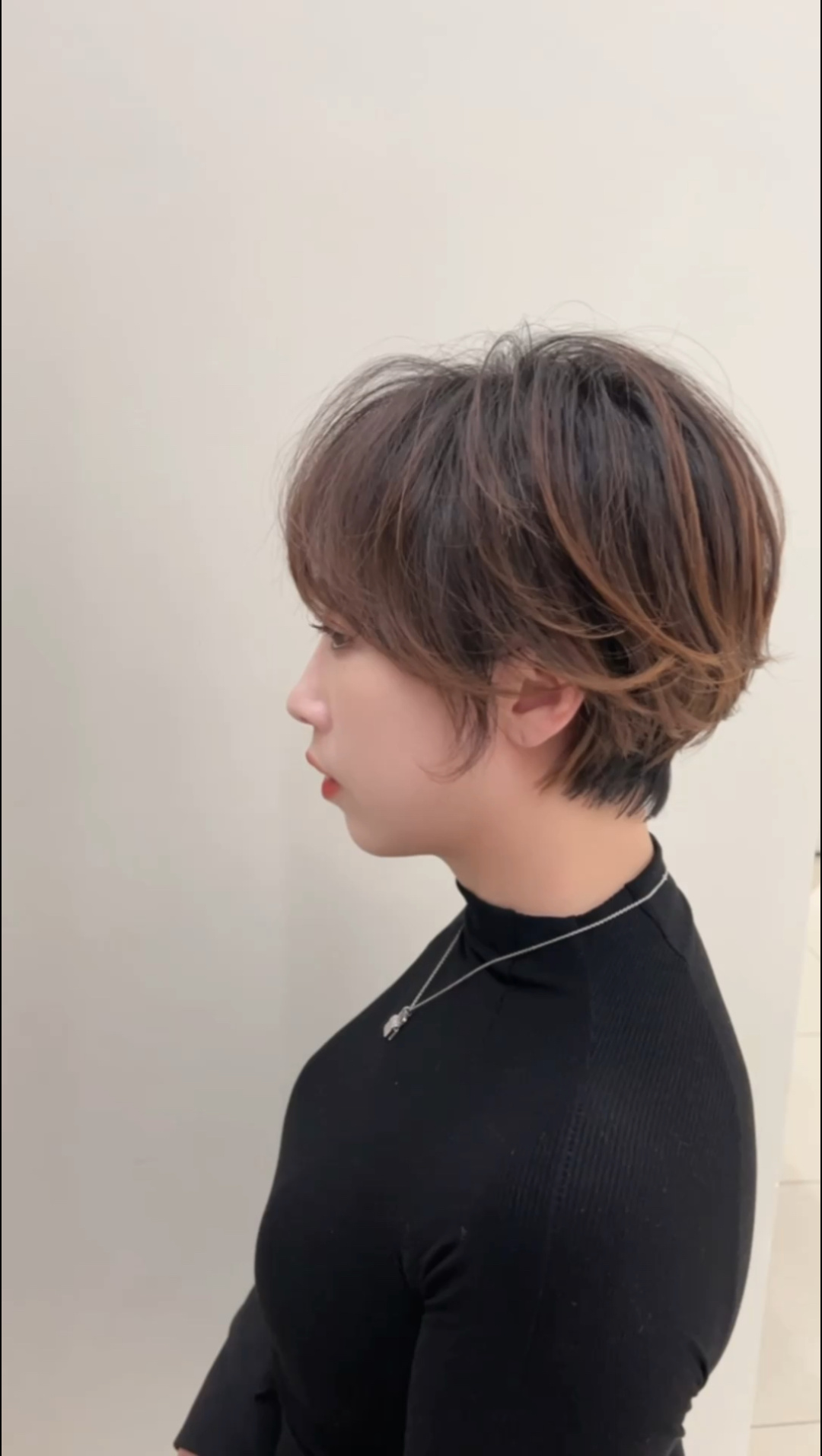 短发发型图片淑女学生_短发发型图片淑女男_淑女短发发型图片