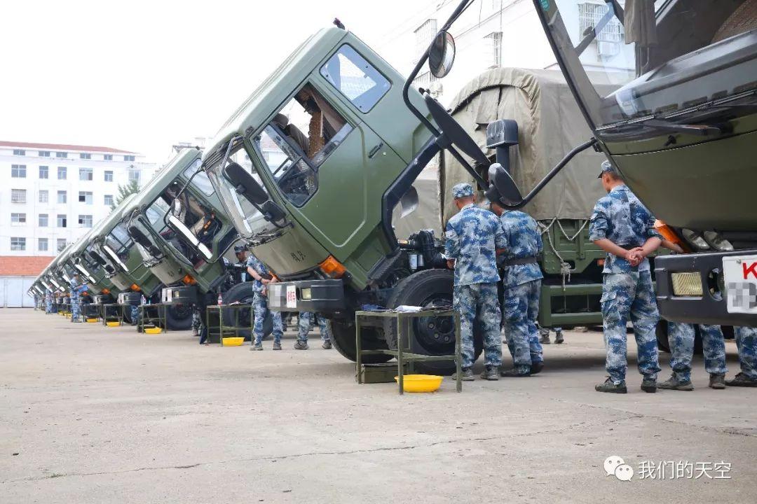 明日方舟资深干员词条一览_明日方舟资深干员tag最新_明日方舟资深干员tag搭配