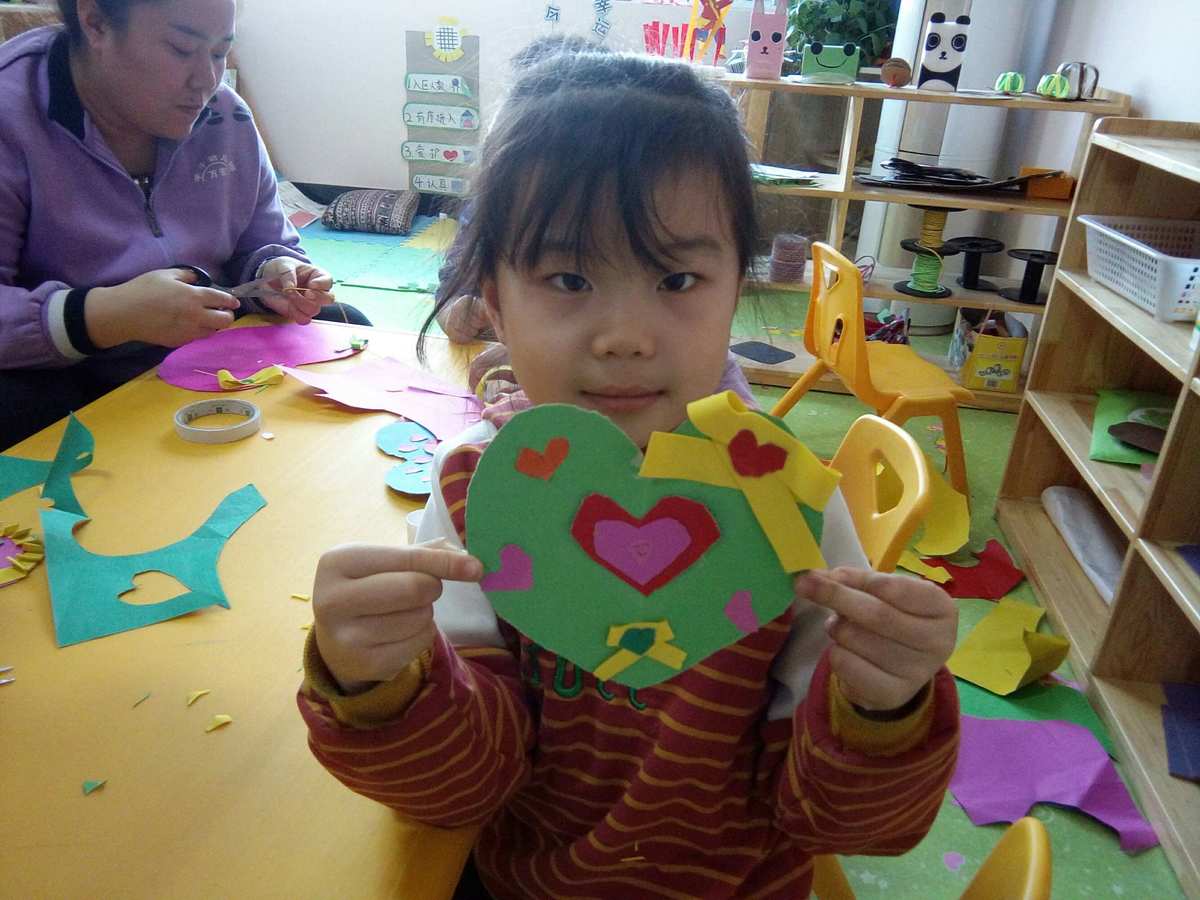 幼儿园小班游戏案例分析_小班游戏案例分析与措施_幼儿园小班游戏案例分析表