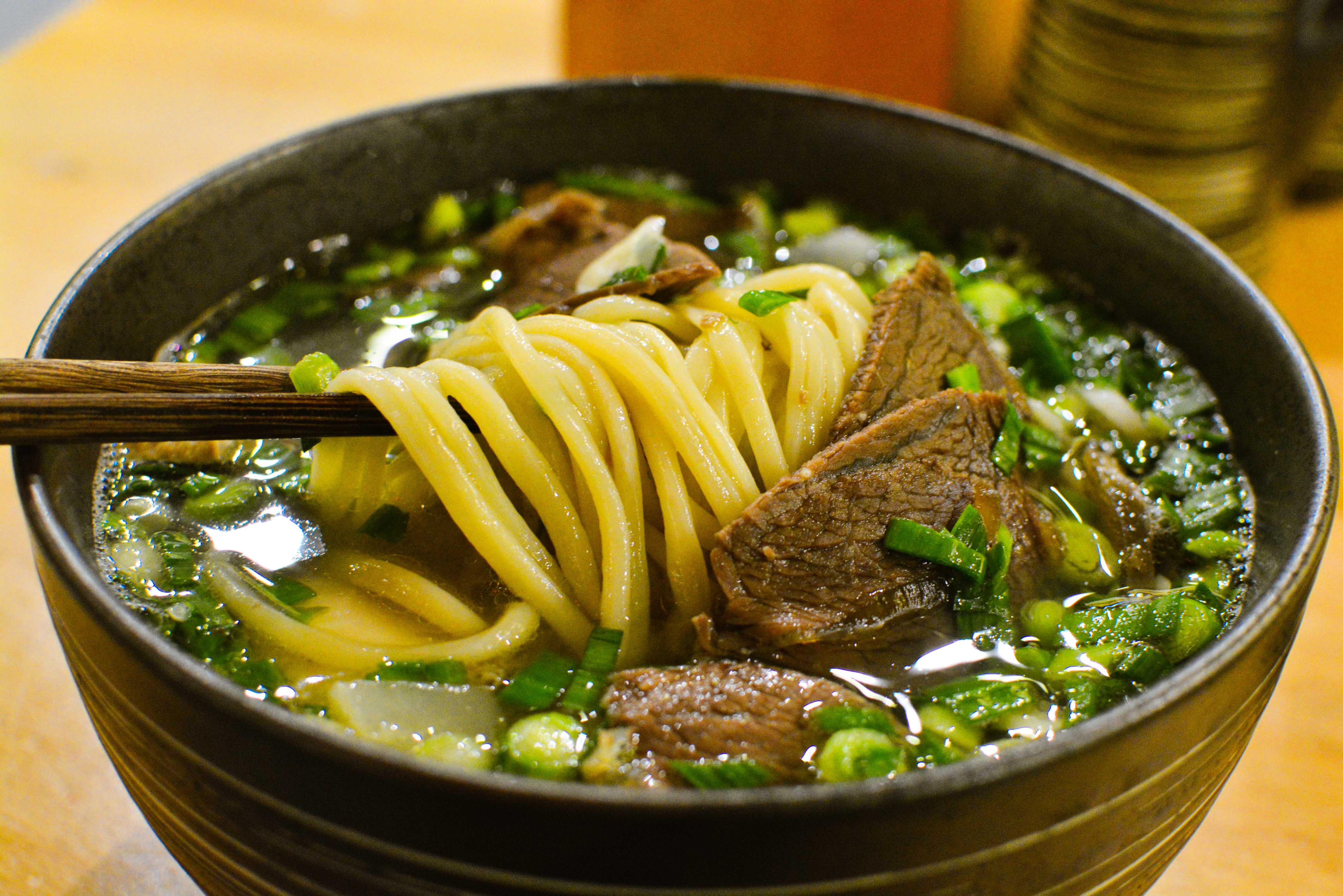 忘情牛肉面_牛肉忘情面原唱_忘情牛肉面怎么烧