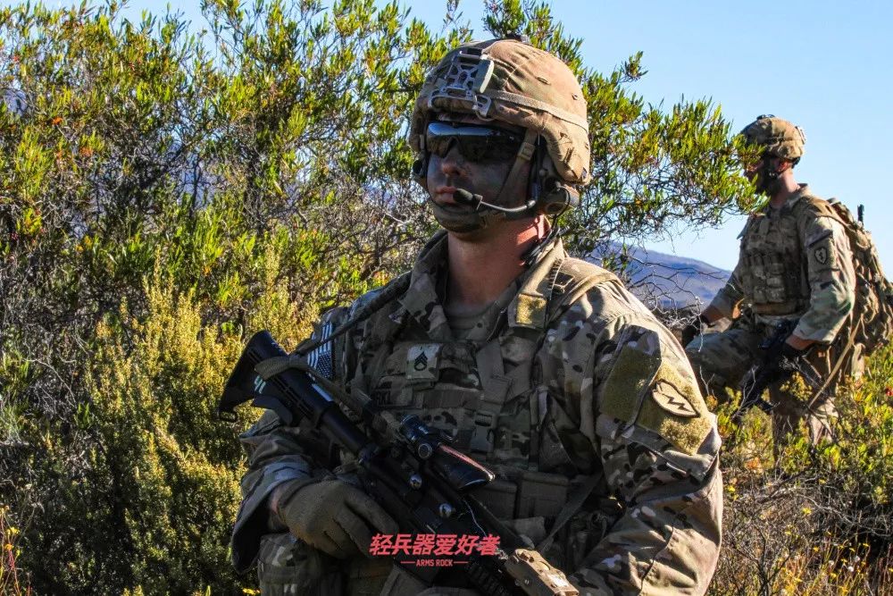 突破极限!战术耳机助你征战战场 突破极限!战术耳机助你征战战场