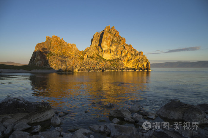 水晶岛_水晶岛飞龙谷位置_水晶岛神器位置