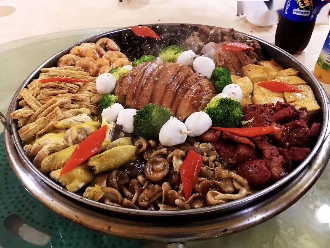 呷哺呷哺是成语吗_呷哺呷哺什么意思怎么读_呷哺呷哺什么意思