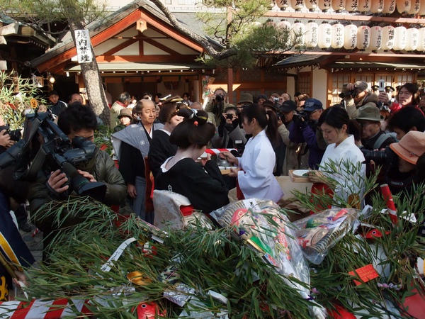 琉璃神社3月预告_琉璃神社最新_琉璃神社在线播放动漫星辰
