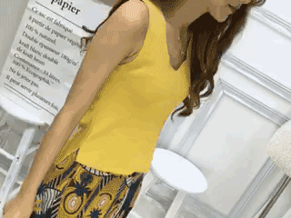 美女抓胸乳摇爆衣动态图_美女抓胸乳摇爆衣动态图_美女抓胸乳摇爆衣动态图