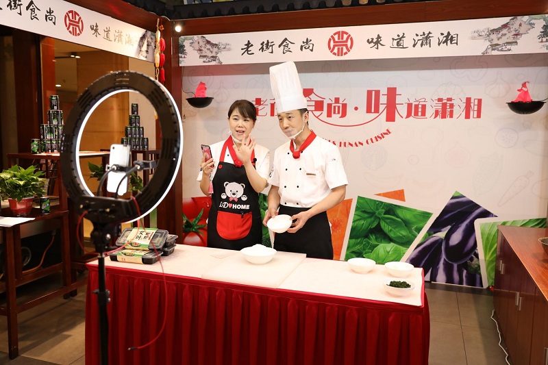 丫丫主播文儿在哪直播_丫丫直播网_丫丫直播下载免费下载