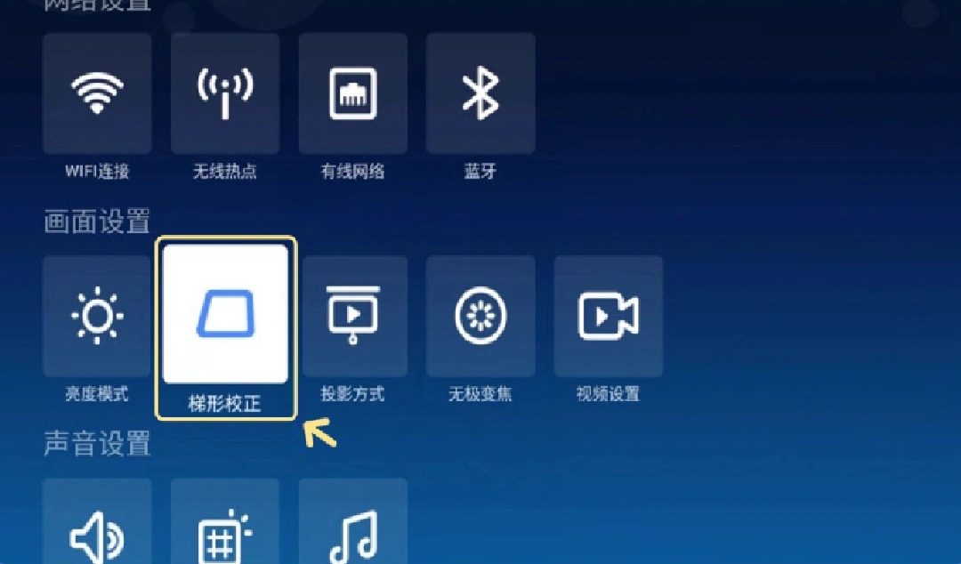 电脑玩手机游戏_电脑玩手机游戏吃什么配置_手机电脑玩游戏总是小屏