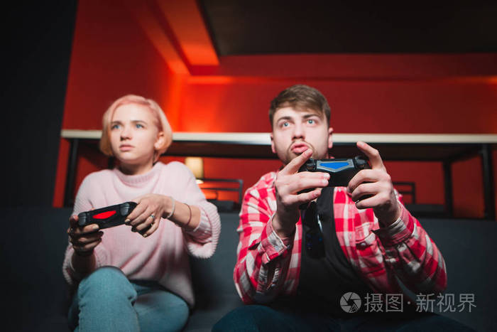 情侣在线游戏app_情侣玩的在线手机游戏软件_情侣在线玩软件手机游戏