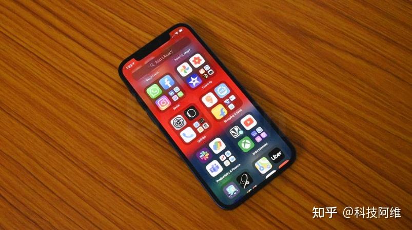 iphone打游戏会卡吗_苹果手机玩游戏会导致手机卡吗_苹果手机哪款打游戏不会卡