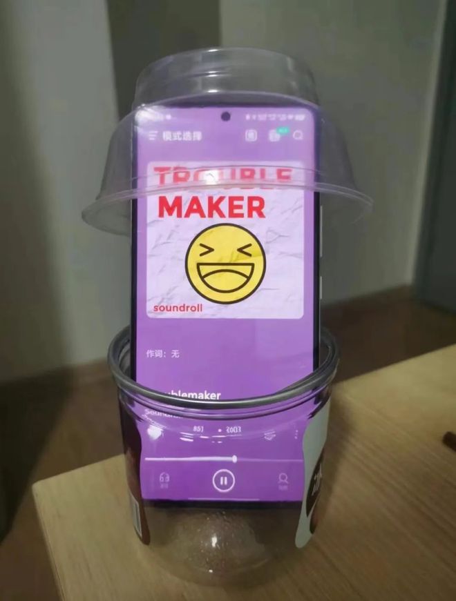 手机一烫玩游戏就卡_手机烫打游戏很卡_手机打游戏就发烫卡顿死机