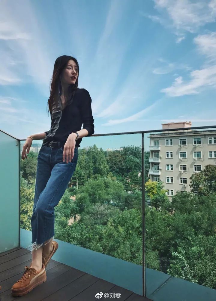 怎么把视频腿拉长_视频腿拉长软件叫mge_视频怎么拉长腿