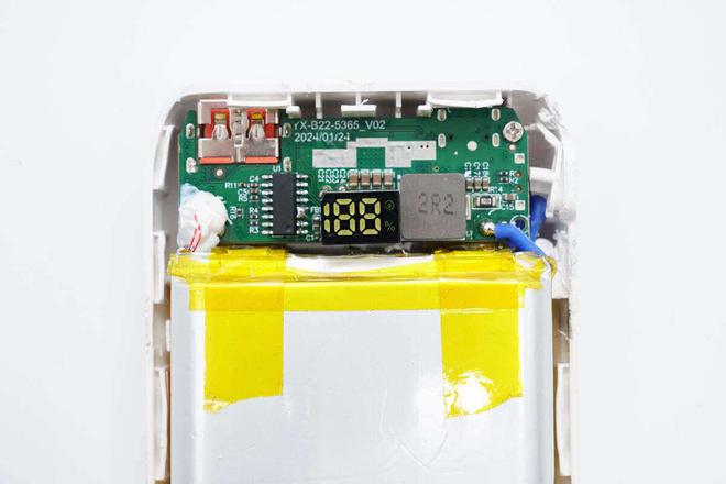 苹果充电头防伪查询_iphone充电头编码查询_苹果充电头编码能不能查真伪