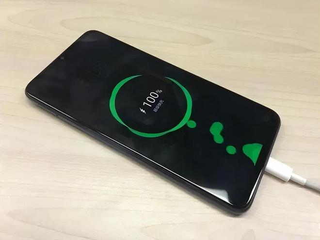 发热的游戏_手机不打游戏发热也很热_发烧级手机游戏