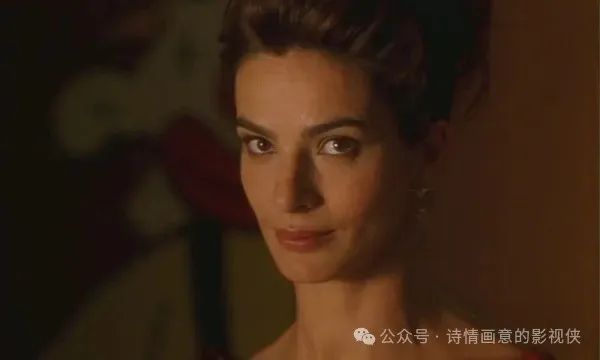 特雷茜娅_特雷西娅阿米娅_特雷西娅