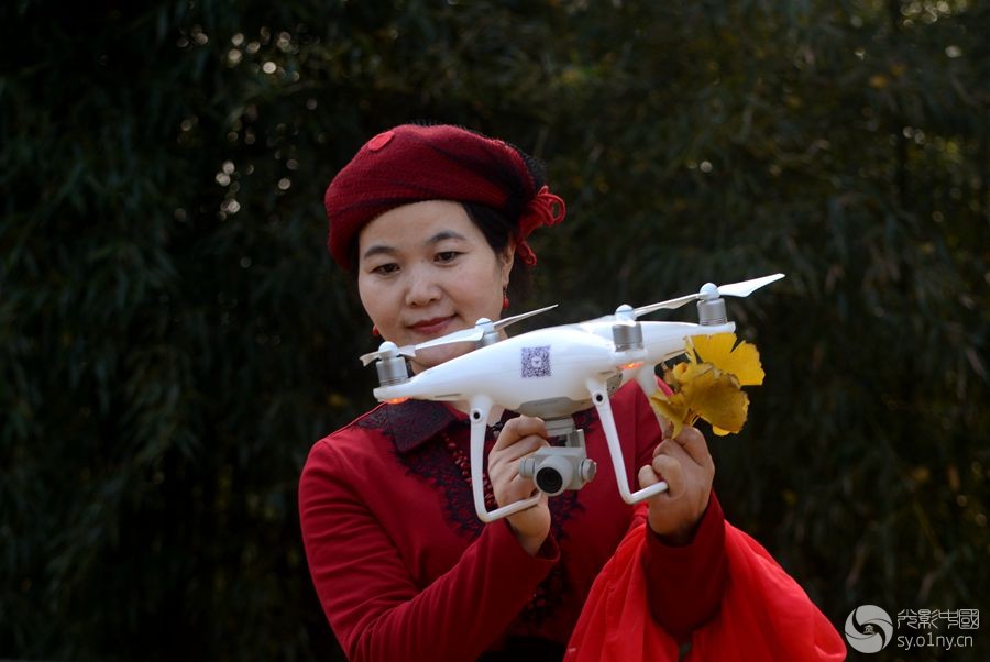 户外手机摄影技巧_室外游戏手机摄影_户外摄影设备