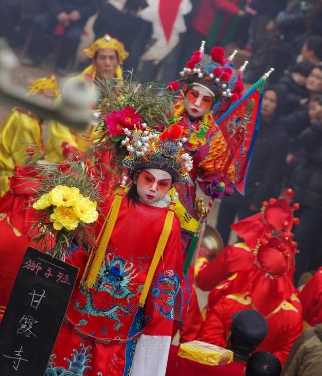 联机的手游推荐_三四个人手机联机游戏推荐_联机推荐个人手机游戏软件