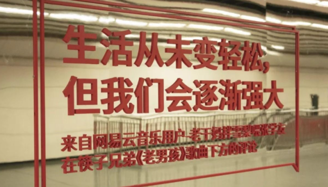 字体飘逸的书法家_字体飘逸是什么意思_飘逸又有风骨的字体