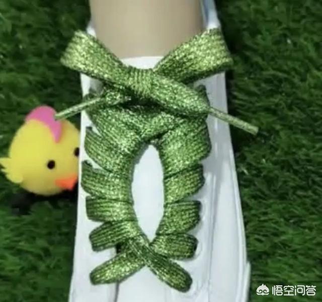 系鞋带游戏_绑鞋带玩法_手机绑鞋带游戏