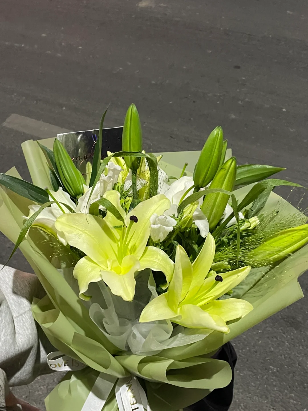教师节送花朵_教师节送鲜花的说说_教师节送什么花